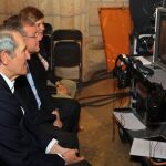 El alcalde de León, Antonio Silván, junto a la concejal Margarita Torres, asiste al rodaje de «Onix» con Jim Caziviel como protagonista /César/Ayto León El alcalde de León, Antonio Silván, junto a la concejal Margarita Torres, asiste al rodaje de «Onix» con Jim Caziviel como protagonista /César/Ayto León