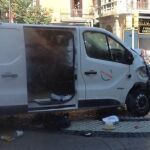 La furgoneta con la que se ha producido el atropello de Barcelona.
