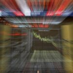 Paneles informativos de la Bolsa / Efe