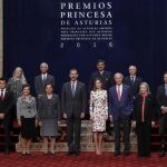 Los Reyes han recibido hoy en audiencia a los galardonados con los Premios Princesa de Asturias 2016, cuya entrega presiden esta tarde en Oviedo