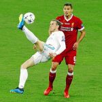 Empezó como suplente ante el Liverpool, entró en el minuto 61 y tres después marcó un golazo de chilena. También anotó el 3-1 definitivo
