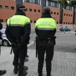 En libertad pero citado a un juicio rápido el acusado de dejar solo a su hijo de 4 años en un coche