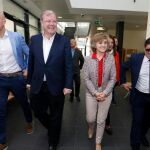 La ministra de Sanidad, Consumo y Bienestar Social, María Luisa Carcedo, visita el Centro de Referencia Estatal (CRE) de Atención a Personas en Situación de Dependencia de León (Ciudad del Mayor). Junto a ella, el alcalde de León, Antonio Silván; el portavoz del PSOE en el Ayuntamiento, José Antonio Diez (I) y el director del IMSERSO, Manuel Martínez (D)