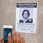 Pegan un cartel en el portal de Barberá con su supuesta desaparición