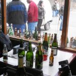 La Policía Municipal no tuvo que desalojar ningún local por sobreaforo, pero sí se atendieron 205 llamadas por ruido de bares y petardos