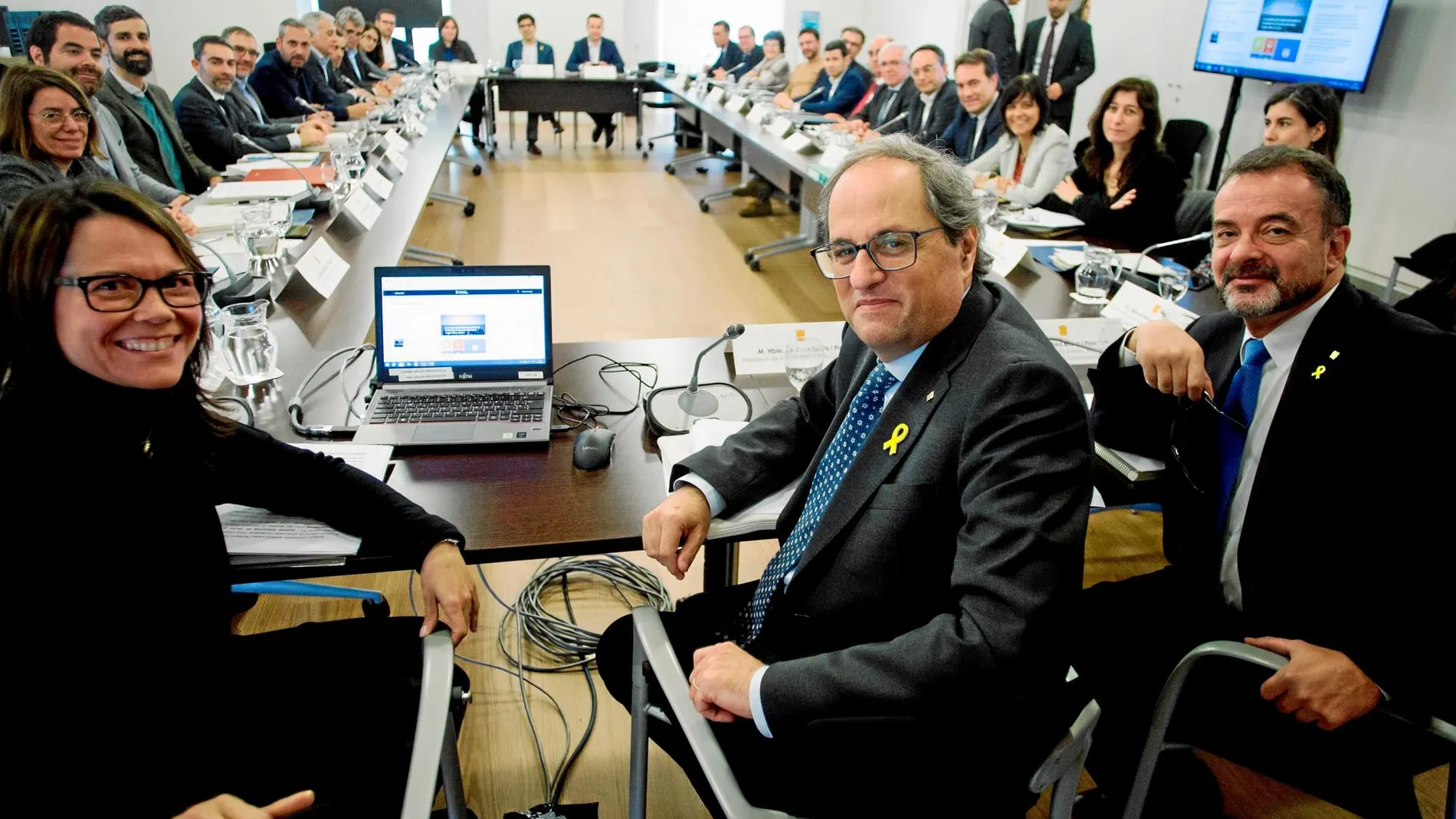 Quim Torra no ha respondido, según Moncloa, a su invitación para reunirse en Barcelona en el marco del Consejo de Ministros que se celebrará el viernes / Efe