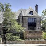 Fachada principal de la nueva casa de los Obama