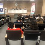 Presentados un libro y un cuento infantil para conocer mejor la fisioterapia pediátrica