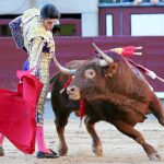 El diestro Alejandro Talavante ejecutando un lance durante una de sus faenas más recientes