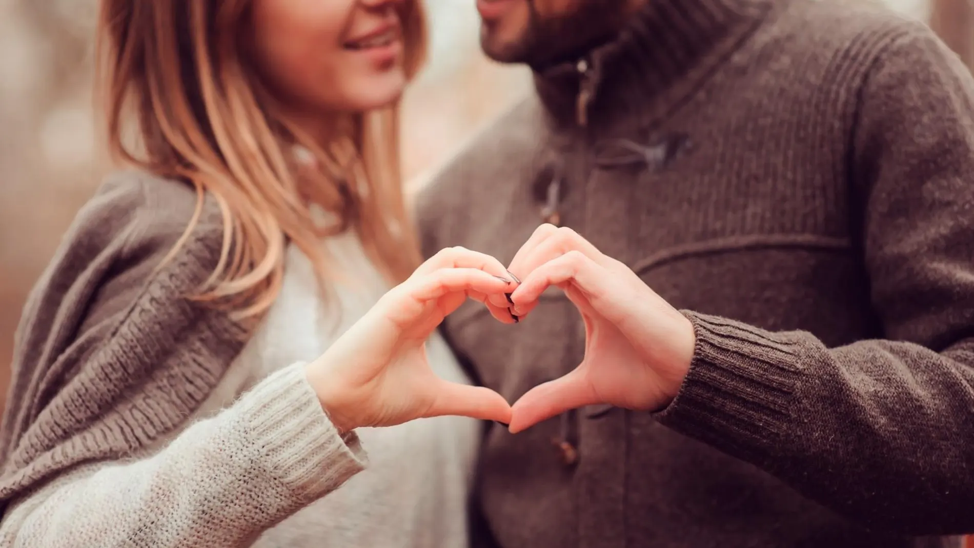 Imagen de dos enamorados