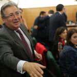 El ministro del Interior, Juan Ignacio Zoido, Adriana Lastra y Margarita Robles durante la reunión del pacto antiterrorista/Foto: Efe
