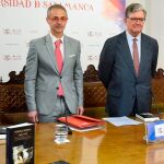 El rector Ricardo Rivero junto a Alfredo Pérez, Pilar Martínez-Laborda y Román Álvarez.