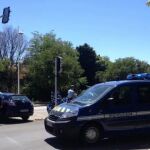 Policía en las inmediaciones del hotel