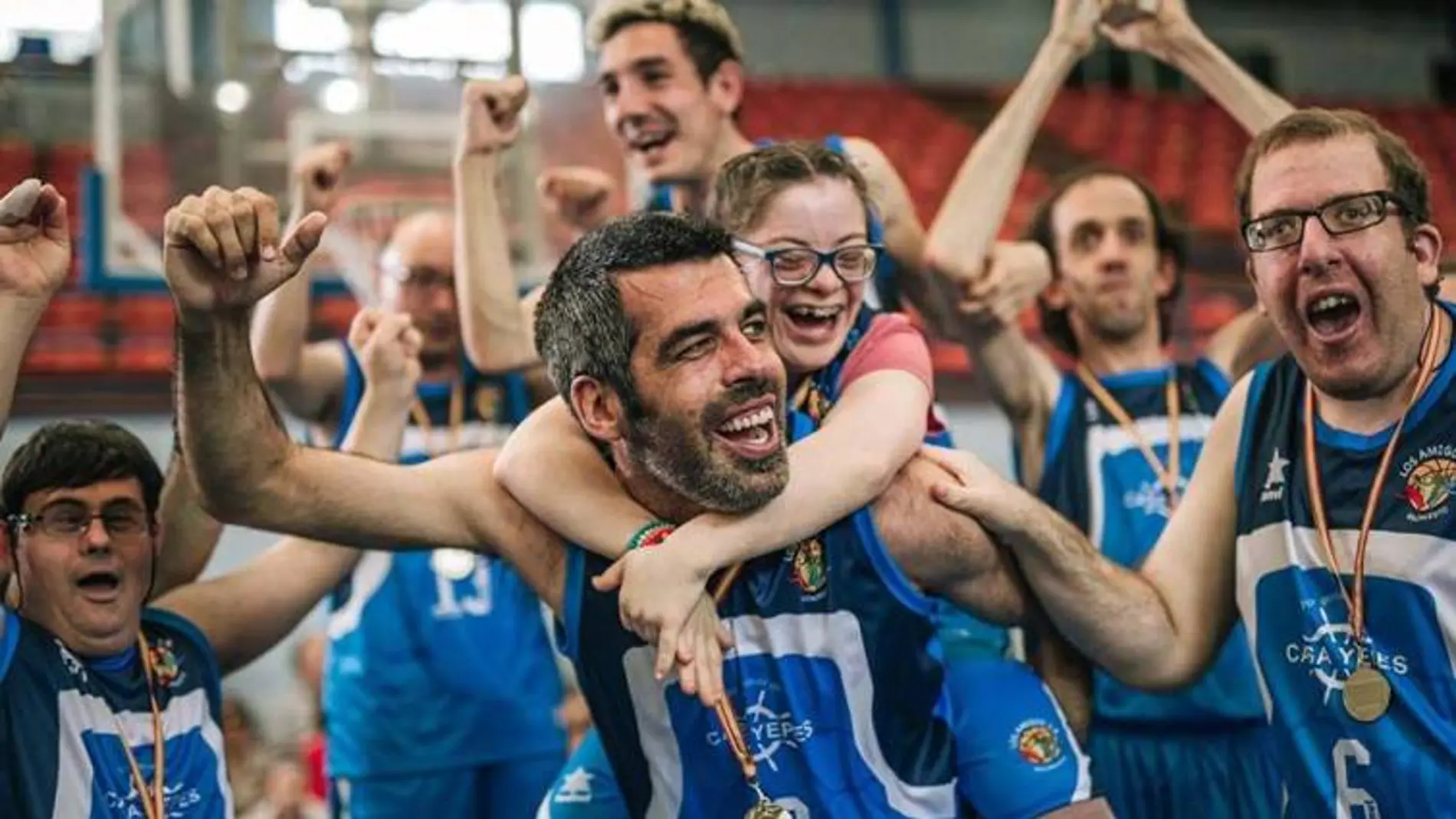 Fotograma de la película "Campeones"