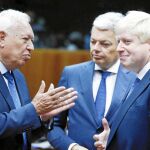 El ministro de Exteriores, José Manuel García-Margallo, coincidió ayer con su homólogo británico, Boris Johnson