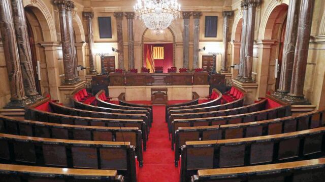 El día 17 está previsto que se constituya el Parlament, que no tiene actividad, y se nombre al presidente de la Mesa