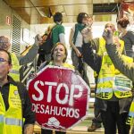 En la imagen, una de las múltiples protestas contra los desahucios que han tenido lugar en Cataluña en los últimos años. Foto: Shooting