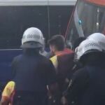 Dos detenidos por el atentado mientras el conductor sigue huído