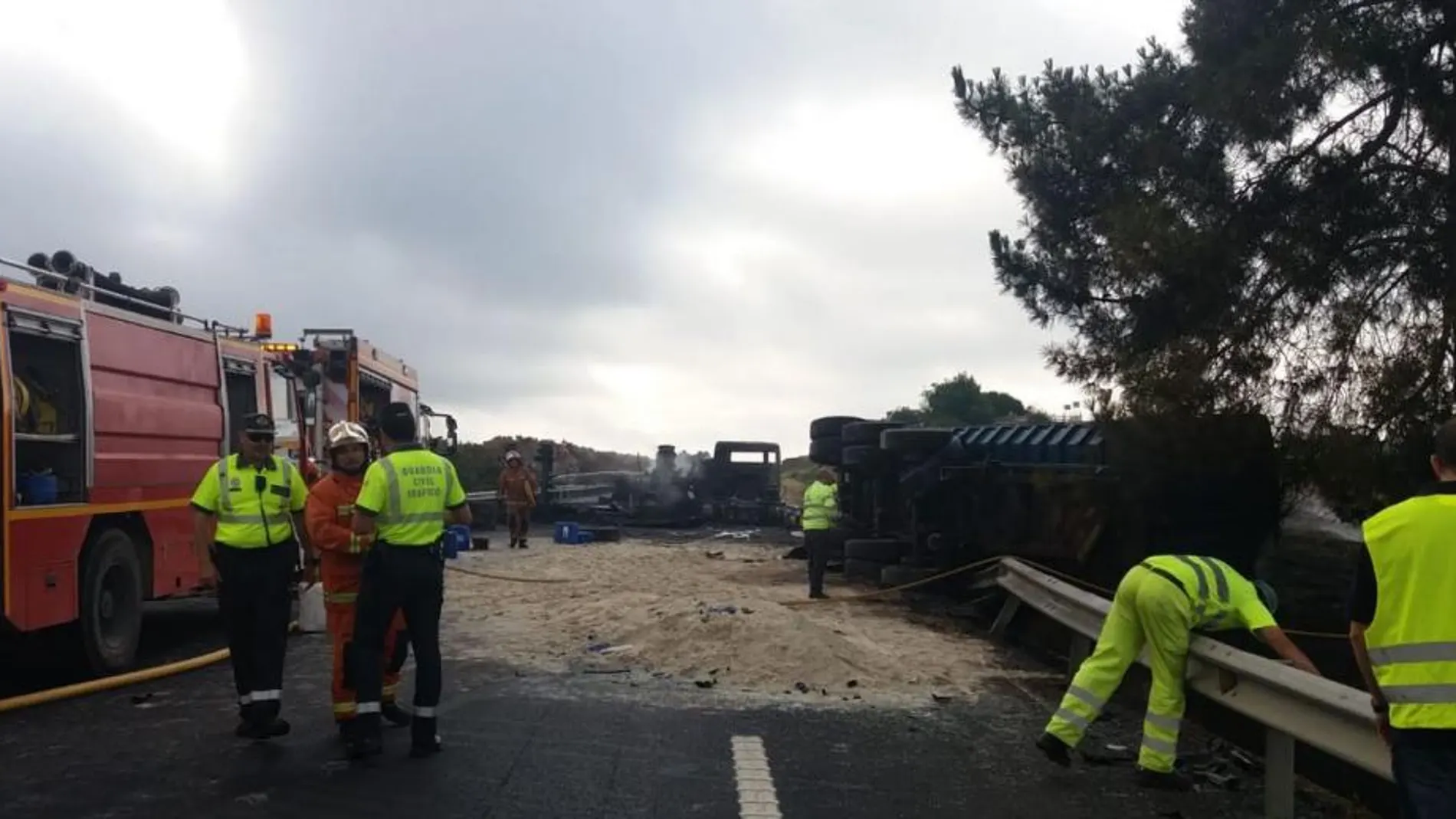 Imagen de la intervención de emergencias / @E112Andalucia