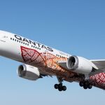 La aerolínea ha utilizado para este viaje un avión 787-9 Dreamliner, un aparato dos veces más eficiente que el Boeing 747.