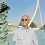 Tony Cragg aseguró que el reflejo de sus obras sobre el agua «me parece bastante interesante»