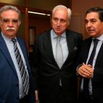 El presidente del TSCyL, José Luis Concepción, y el del Consejo de la Abogacía, Julio Sanz Orejudo, celebran una reunión de la Comisión Mixta