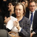 La presidenta del PP de Aragón, Luisa Fernanda Rudi, durante la Junta Directiva Nacional del PP que preside hoy Mariano Rajoy en la sede de Genova