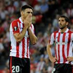 Los jugadores del Athletic lamentan la derrota ante el Zorya ucraniano