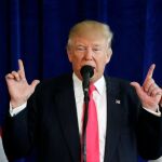 El candidato republicano a la Presidencia de EEUU, Donald Trump, durante la rueda de prensa en Doral (Florida)