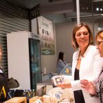 La consejera de Agricultura y Ganadería de la Junta de Castilla y León, Milagros Marcos, y la presidenta de la Diputación de Zamora, Mayte Martín inauguran la I Feria Ovinnova