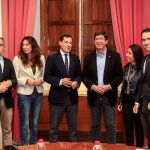 Juanma Moreno y Juan Marín, en el centro