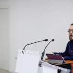 El portavoz de Podemos Pablo Echenique durante la rueda de prensa ofrecida al término del Consejo de Coordinación de la formación / Efe