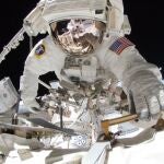 Montaje del experimento AMS en la Estación Espacial Internacional