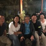 Imagen de Fujimori con sus hijos tras recibir el alta