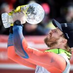 El noruego Kjetil Jansrud revalida el título en el supergigante de la Copa del Mundo de esquí alpino, en Are, Suecia