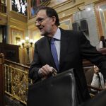 El presidente del Gobierno, Mariano Rajoy, a su llegada ayer al Congreso de los Diputados