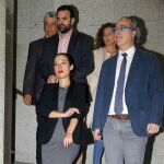 La vicepresidenta del Gobierno de Canarias, Patricia Hernández, y los consejeros del PSOE tras abandonar la reunión del Consejo de Gobierno