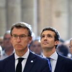 Feijóo mostró ayer su apoyo a Casado, «tenemos un gran líder», durante el funeral de Fernández Albor