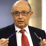 Multa de 133 millones al Ayuntamiento si Carmena persiste en la insumisión a Montoro