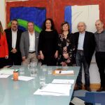Foto de familia del jurado, presidido por María Josefa García-Cirac