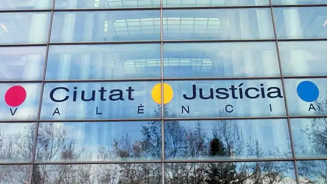 El inmenso complejo de la Ciudad de la Justicia reúne a todos los juzgados valencianos salvo TSJ El inmenso complejo de la Ciudad de la Justicia reúne a todos los juzgados valencianos salvo TSJ