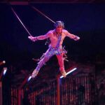 Yann Arnaud durante un espectáculo del Circo del Sol en Tampa