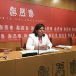 La portavoz del PP, Isabel Bonig, remitió ayer un escrito al presidente de Les Corts, advirtiendo de que la convalidación del decreto podría quedar sin efecto por un defecto de forma