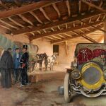 «La cotxera», el cuadro estrella en la exposición que acaba de inaugurarse.