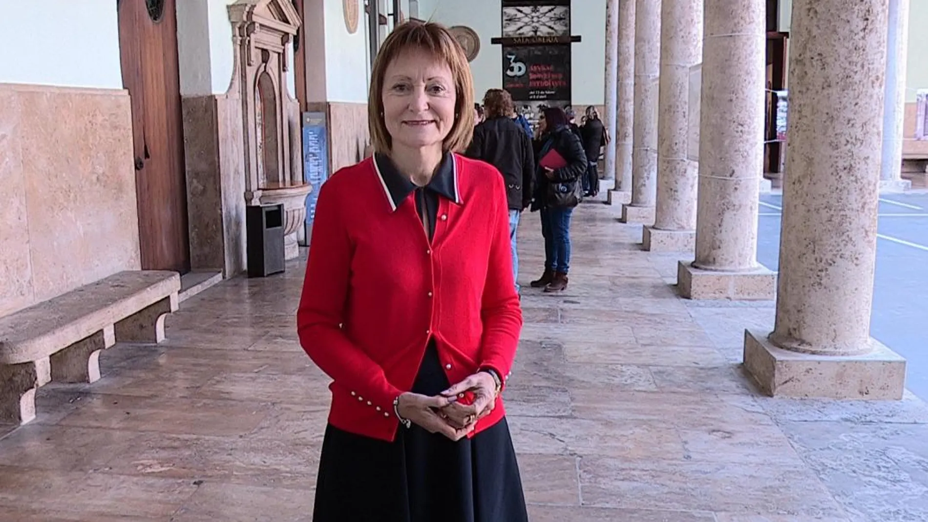 La rectora de la Universitat de València (UV), Mavi Mestre
