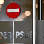 La sede del PSOE de la calle Ferraz de Madrid se ha convertido desde el miércoles en el reflejo de la divisisón del partido