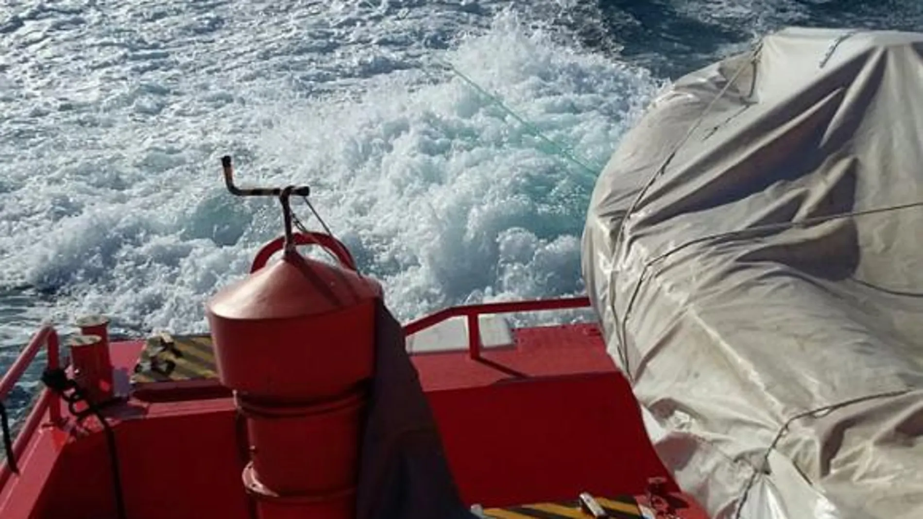 Imagen de un rescate de Salvamento Marítimo