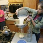 En EE UU hay granjas que venden la leche directamente sin pasteurizar