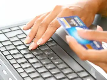 Las tarjetas de un solo uso sirven de «cortafuegos» contra el fraude Las tarjetas de un solo uso sirven de «cortafuegos» contra el fraude