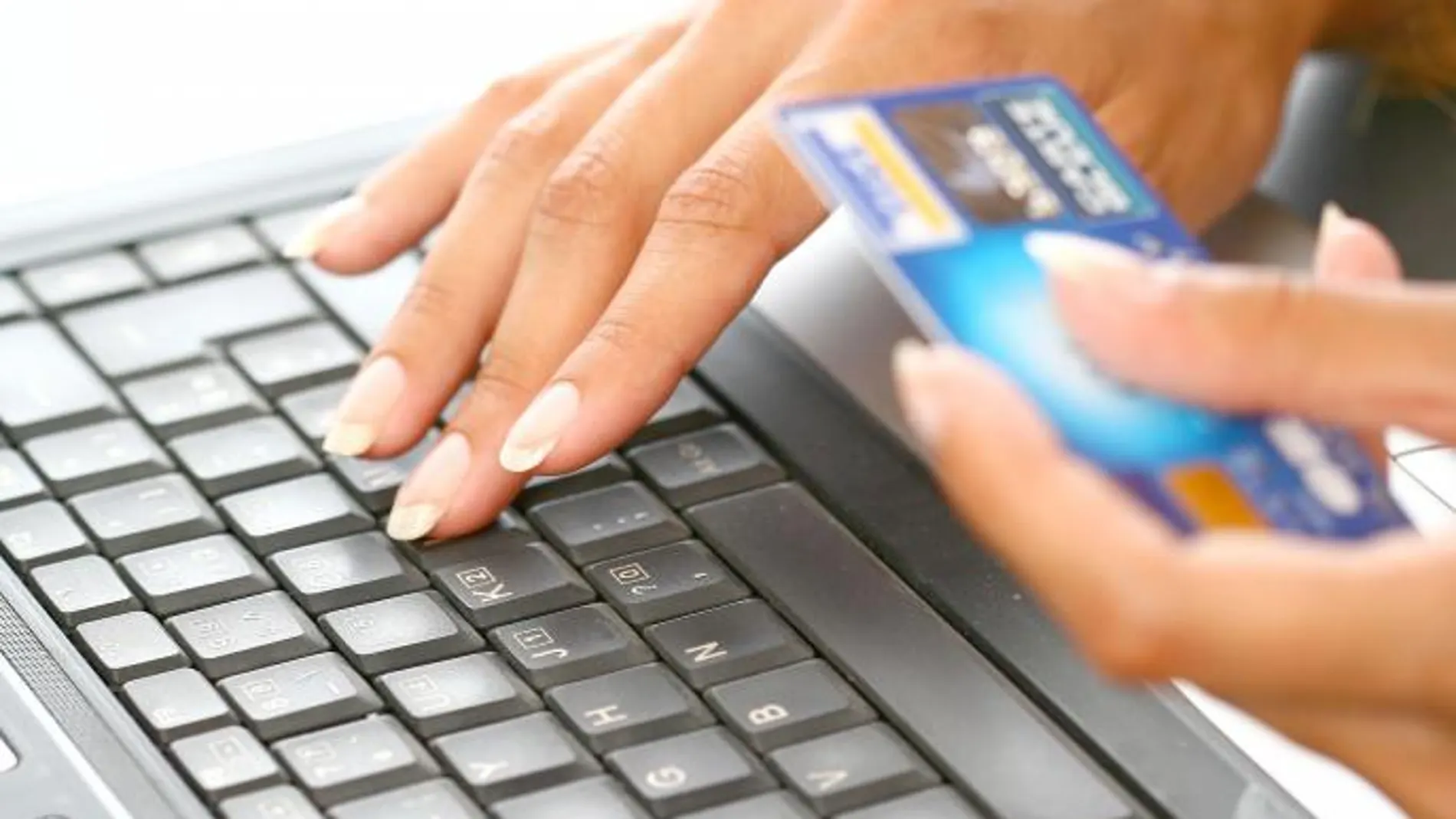 Las tarjetas de un solo uso sirven de «cortafuegos» contra el fraude